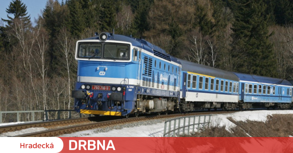 Cestující mohou on line projet tři železniční tratě v hradeckém kraji z