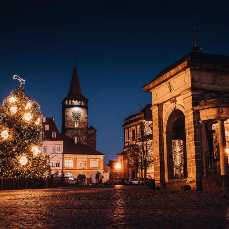 Rozsvícení vánočního stromu v Jičíně