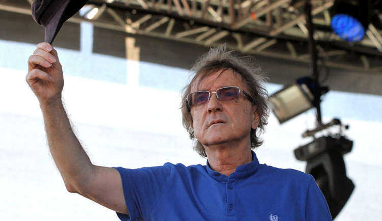 SOUTĚŽ: Miro Žbirka přijede s unikátním video turné