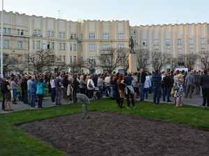 Demonstrace na Masarykově náměstí