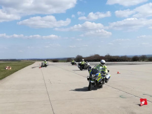 Policejní motorkáři zahájí sezónu společně s dalšími vyznavači jedné stopy