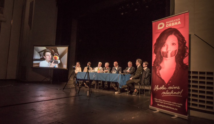 (Ne)souboj generací