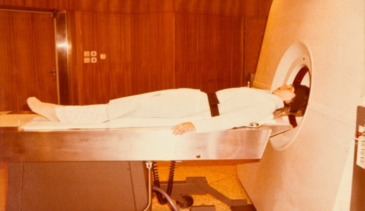 První CT přístroj v Československu