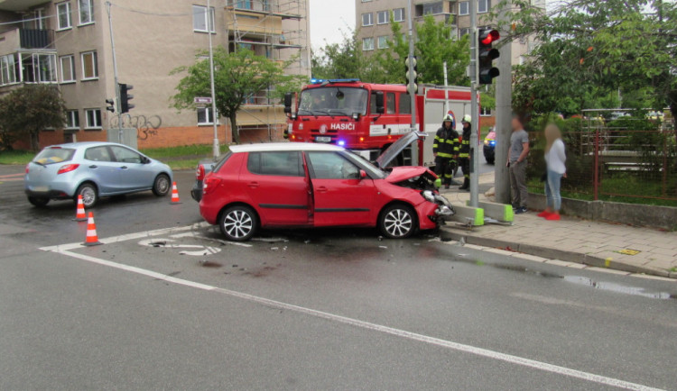 Dopravní nehoda - Mrštíkova