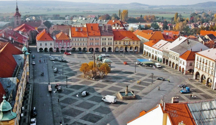 Valdštejnovo náměstí v Jičíně