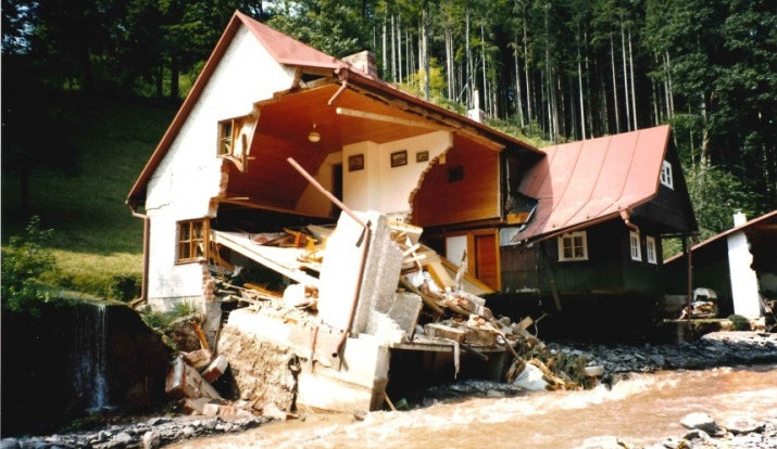 Následky povodní na Rychnovsku