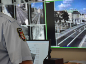 Dispečink hradeckých strážníků má nové moderní zázemí