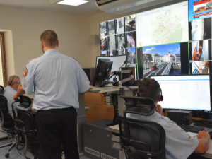 Dispečink hradeckých strážníků má nové moderní zázemí