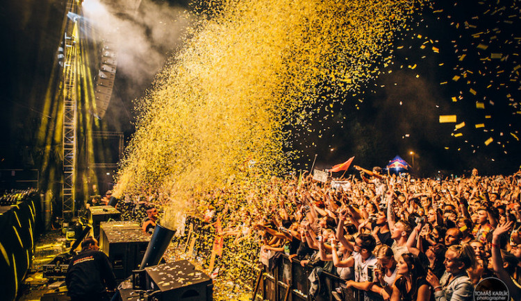 V hradeckém Festivalparku dnes začíná dvoudenní AIR Festival