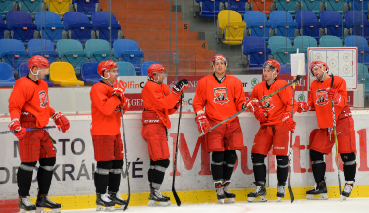 První letošní trénink na ledě