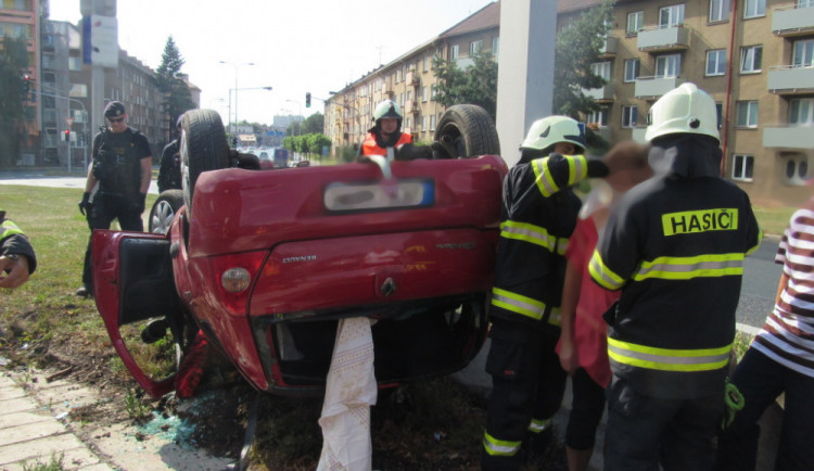 Dopravní nehoda - Smetanovo nábřeží