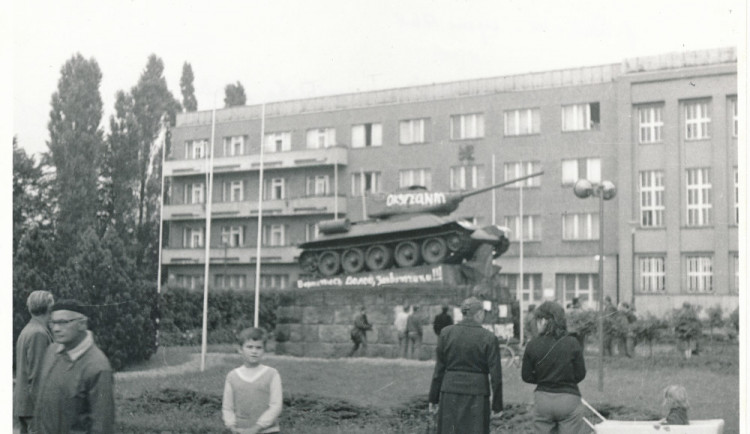 Před padesáti lety vpadla vojska Varšavské smlouvy do Československa.