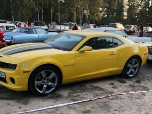 Ke Stříbrnému rybníku dorazily legendární americké vozy