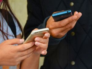 Zboží z podvodných SMS zpráv nepřebírejte ani neplaťte, radí Evropské spotřebitelské centrum