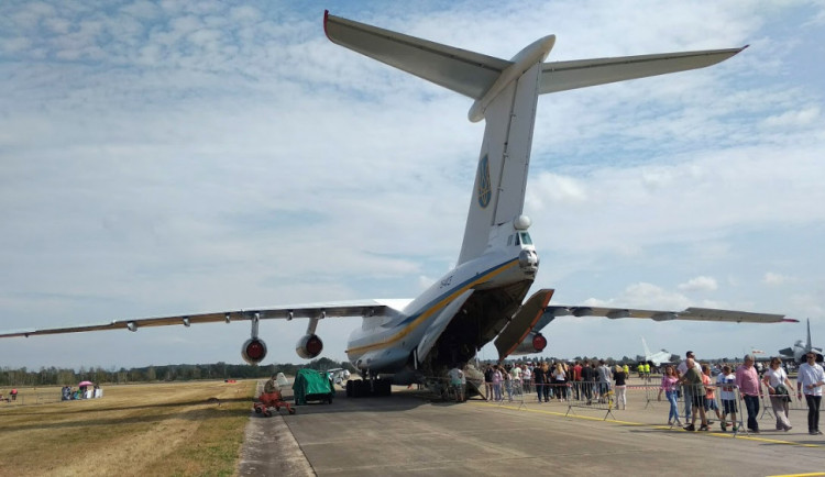 Prohlídka Iljušin Il-76
