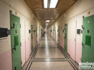 Ve věznici Valdice chodí do školy a kurzů 15 procent odsouzených