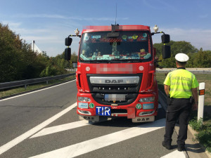 Královéhradečtí policisté se zapojili do mezinárodní bezpečnostní akce, zkontrolovali tisíce řidičů