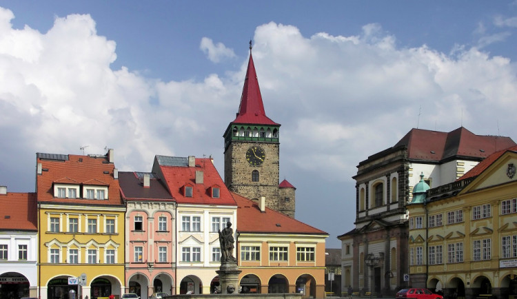 Valdštejnovo náměstí v Jičíně