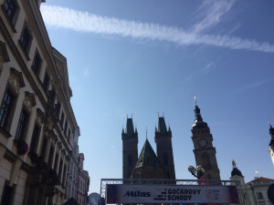 Cyklisté a běžci zaplnili Velké náměstí