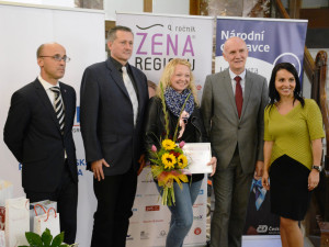 FOTO: Ženou regionu se stala Tereza Melišová, pomáhá dětem v nemocnicích i azylových domech
