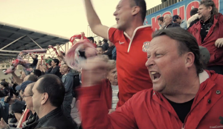 SOUTĚŽ: Legendární stadion za Lužánkami ožije v kině Scala. Buďte u toho!