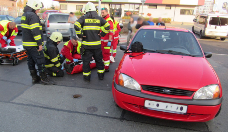 Dopravní nehoda v ulici Veverkova