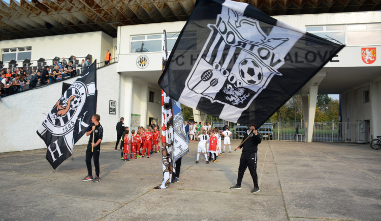Je tu východočeské derby, Hradec přivítá Pardubice