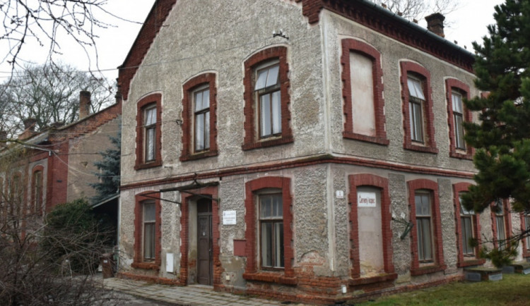 Na Červený kopec se dočasně přemístí brněnský hospic. Radní schválili pronájem za korunu