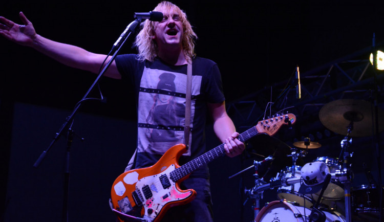 Tugedr tůr 2018 dorazilo do Hradce. Vypsaná fiXa s Mňágou zahrály stovkám fanoušků