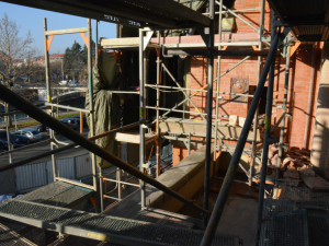 Oprava budovy Muzea východních Čech jde podle plánu, skončí na jaře