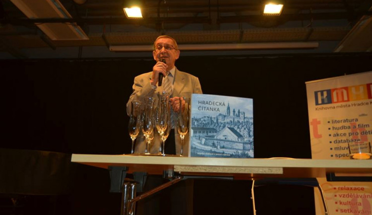 Autor čítanky Jan Pěta