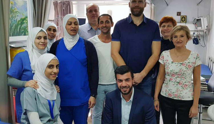 Tým z Oční kliniky v Jordánsku