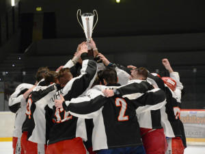 Prestižní univerzitní derby ovládl Hradec, domácí Pardubice prohrály vysoko 2:6