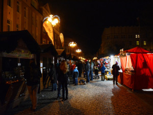 Vánoční trhy na Masarykově náměstí skončily
