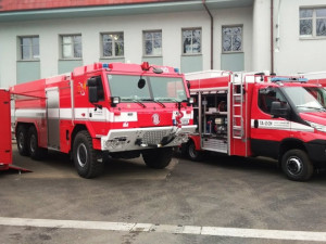 FOTO/VIDEO: Krajští hasiči koupili auta a techniku za 67 milionů korun