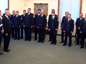 Služebně nejstarší profesionální hasič náchodského okresu odsloužil poslední směnu