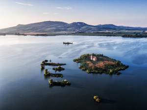 Obliba jižní Moravy z pohledu turistů každoročně stoupá. O kraj vína se zajímají i světová média