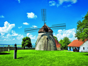 Obliba jižní Moravy z pohledu turistů každoročně stoupá. O kraj vína se zajímají i světová média