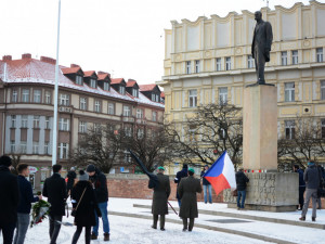 Centrem města prošel pietní průvod, studenti zopakovali pochod za Jana Palacha z roku 1969