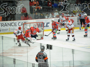 Vyprodané Derby ovládl Hradec, minutu před koncem rozhodl Pavlík