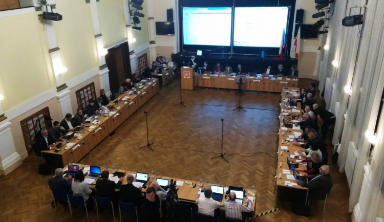 Hradečtí Piráti vypsali soutěž na radního dopravního podniku