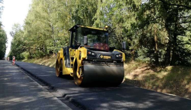 Kraj nechá na jižní Moravě opravit tři silnice za 85 milionů