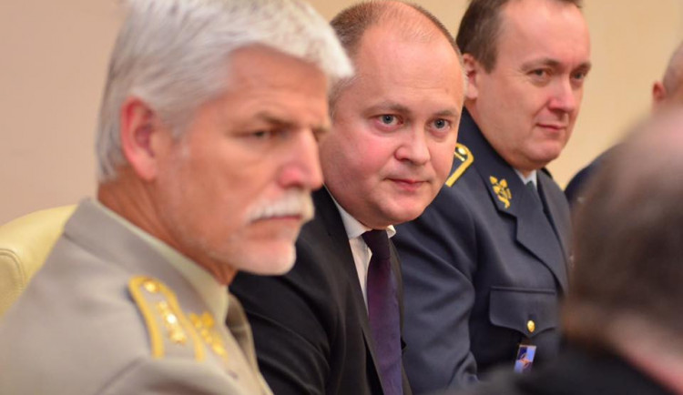 Bývalý hejtman Michal Hašek se vrací do politiky. Hamáček ho navrhl do legislativní rady vlády