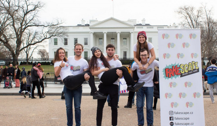 Edukativní úniková hra Fakescape studentů z Brna zabodovala na prestižní soutěži v USA