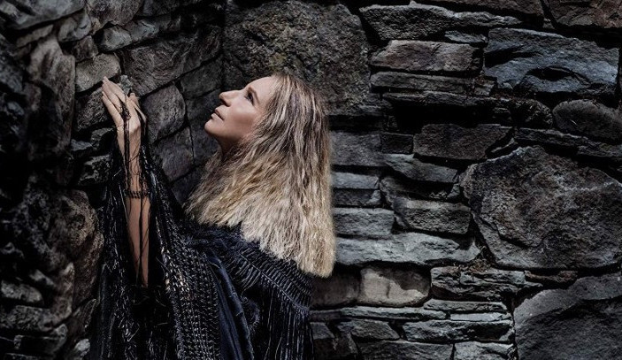 RECENZE: Walls aneb Barbra Streisand na svém dalším uměleckém vrcholu