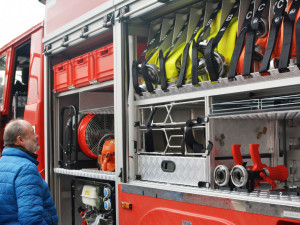 Dobrovolní hasiči z Plácek a Třebše mají nové cisterny