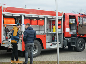 Dobrovolní hasiči z Plácek a Třebše mají nové cisterny