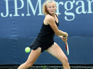Hradecká tenistka Kateřina Siniaková podlehla na turnaji v Dubaji Petře Kvitové