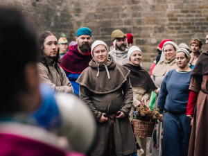 Na Hradecku vzniká film o královně Elišce Rejčce, natáčí ho parta nadšenců