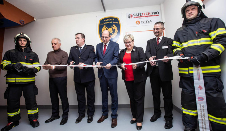 Na rychnovské stanici slouží pro výcvik jednotek požární ochrany nový polygon